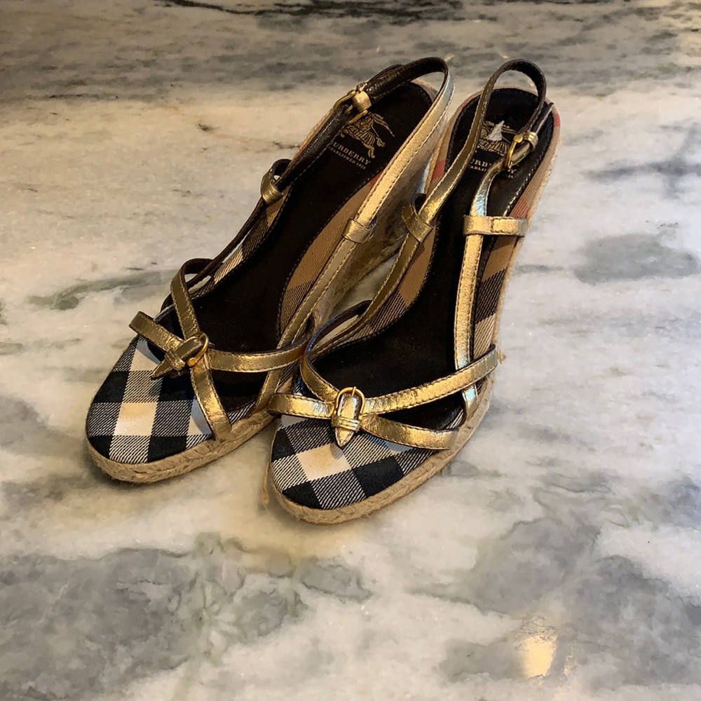 Super fun Burberry wedges!